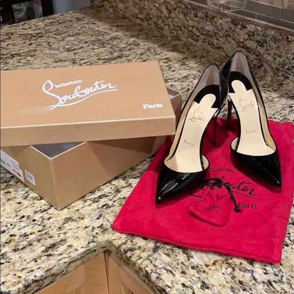 Iriza 100 Black Patent Heels - Picture 9 of 11